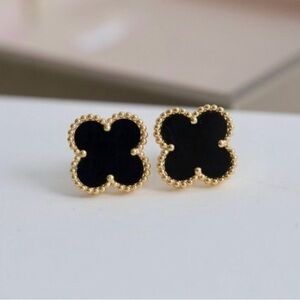 18k gold Filled clover stud earrings in black for women